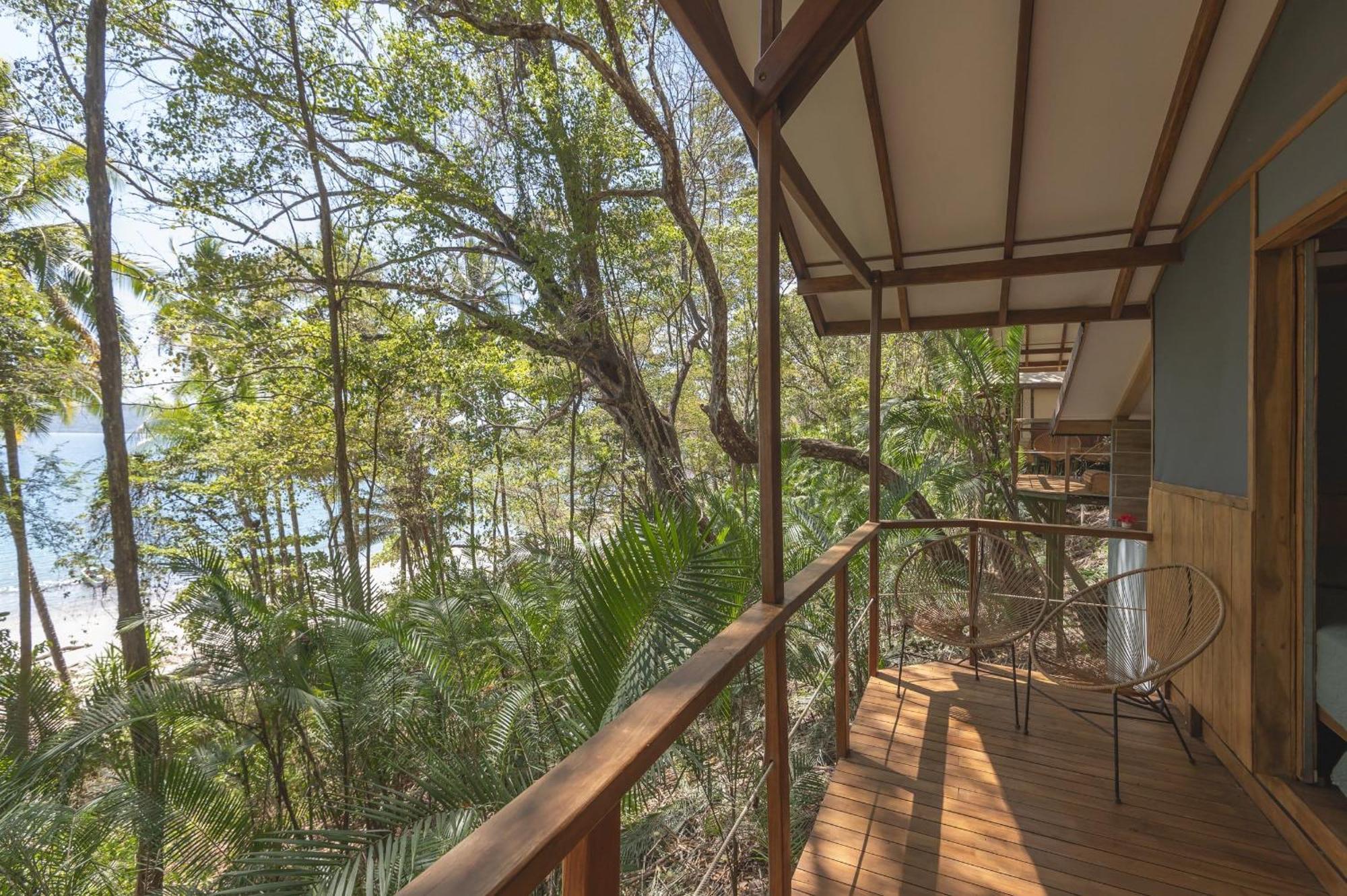 Los Vivos Beachfront Experience Pochote الغرفة الصورة