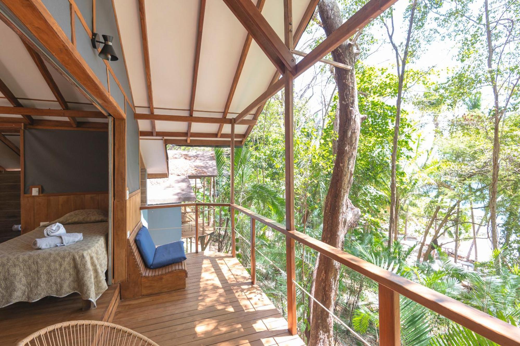Los Vivos Beachfront Experience Pochote الغرفة الصورة