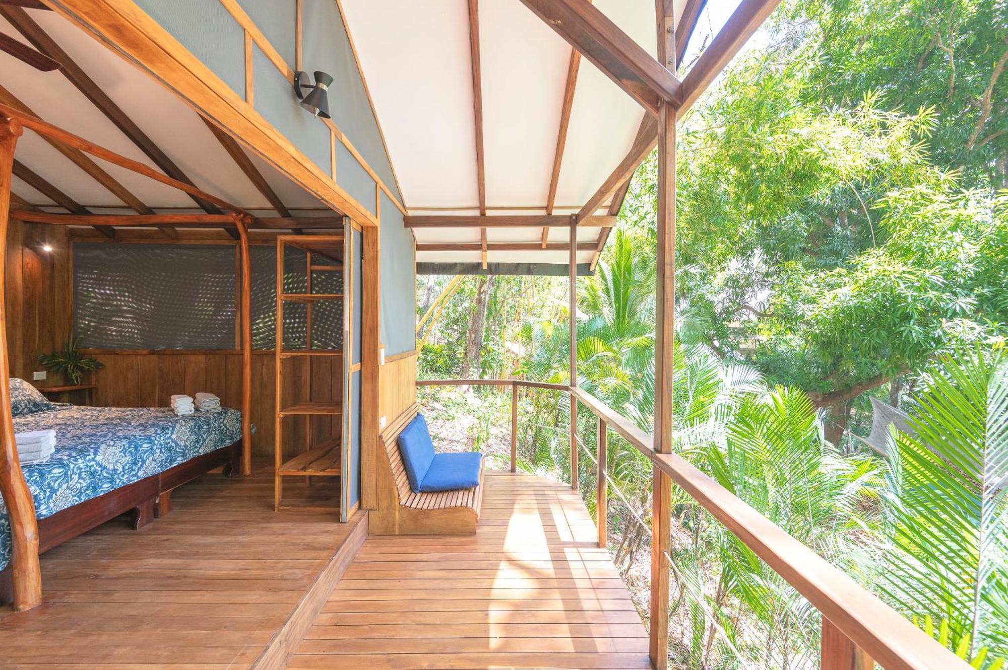 Los Vivos Beachfront Experience Pochote الغرفة الصورة