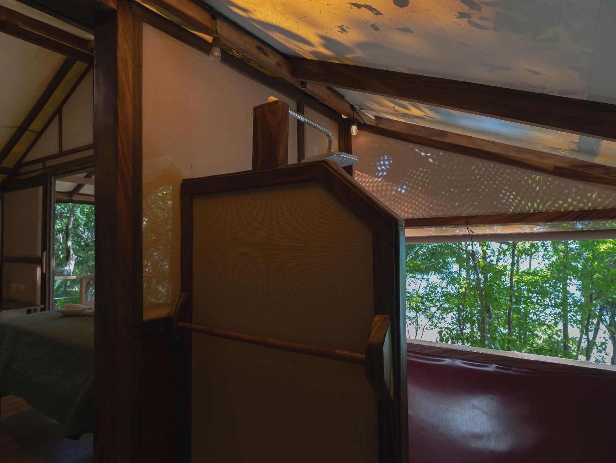Los Vivos Beachfront Experience Pochote الغرفة الصورة