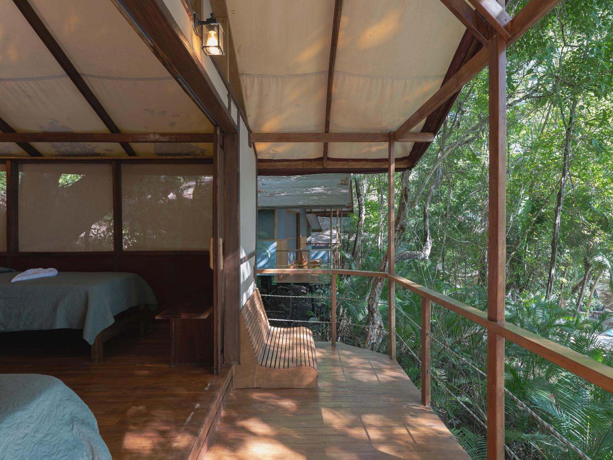 Los Vivos Beachfront Experience Pochote الغرفة الصورة