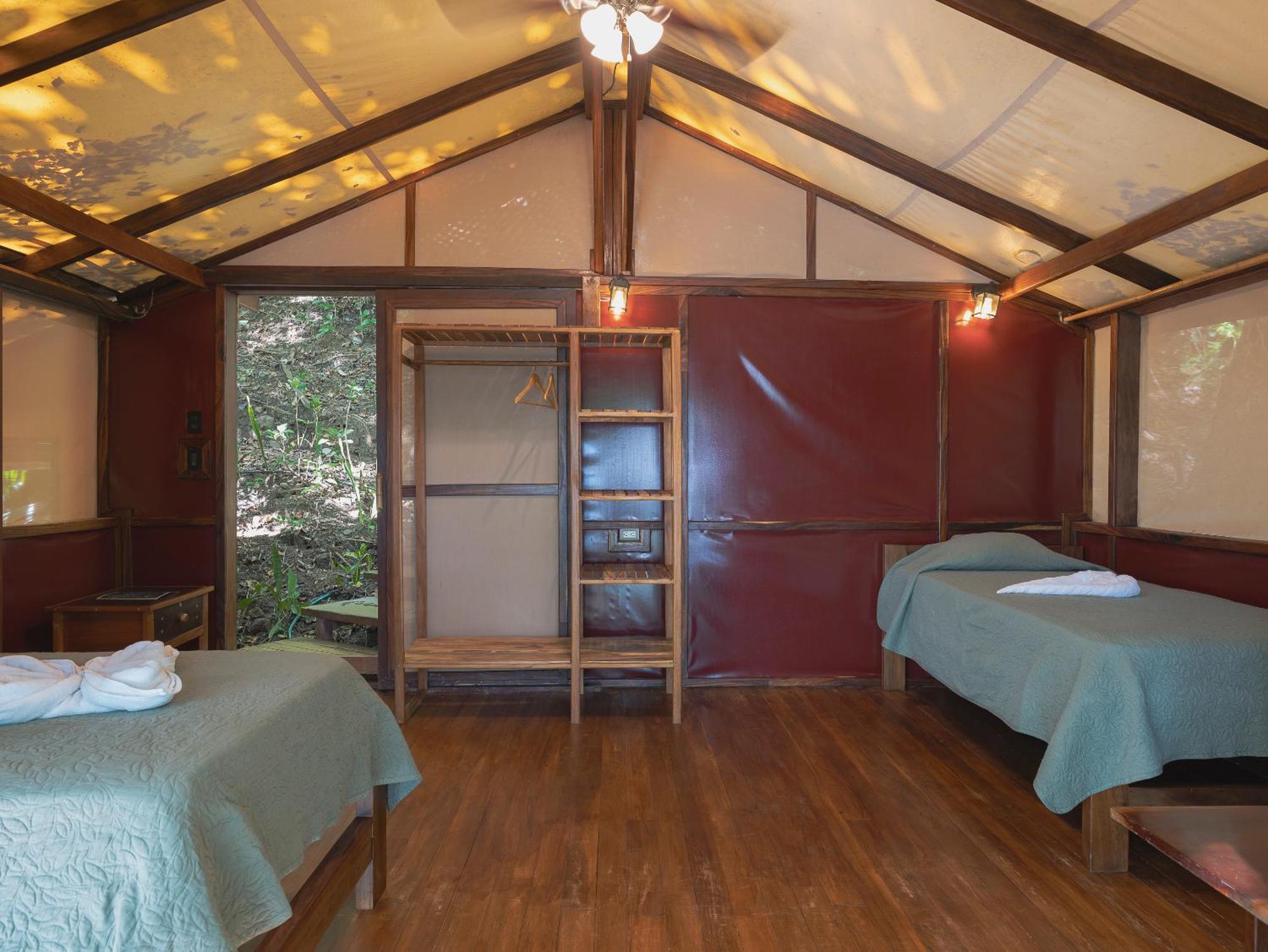 Los Vivos Beachfront Experience Pochote الغرفة الصورة